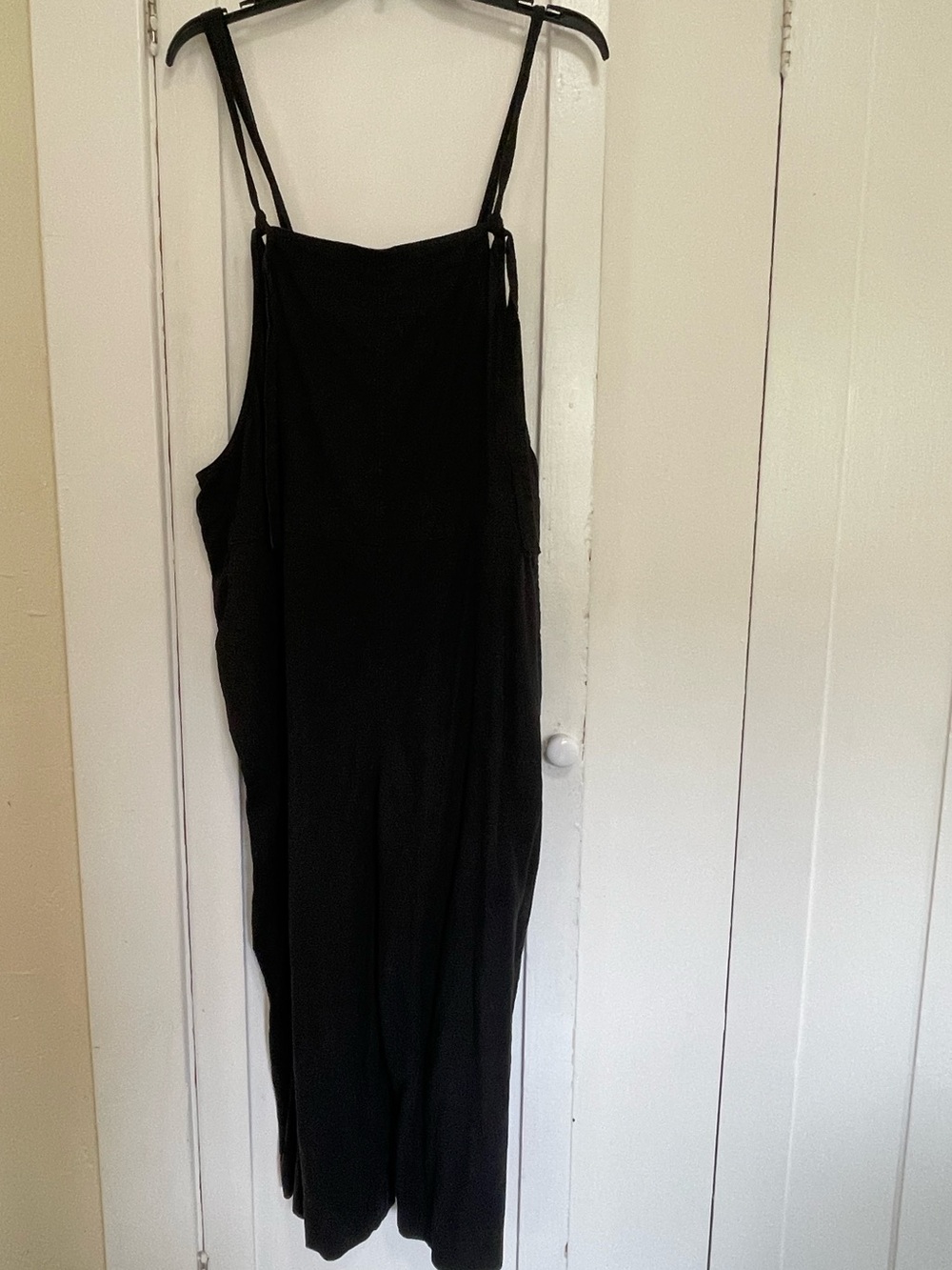 torrid Black linen jumper with Spaghetti Straps size 18